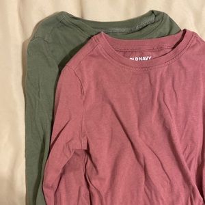2 long sleeve tees no stains gently worn